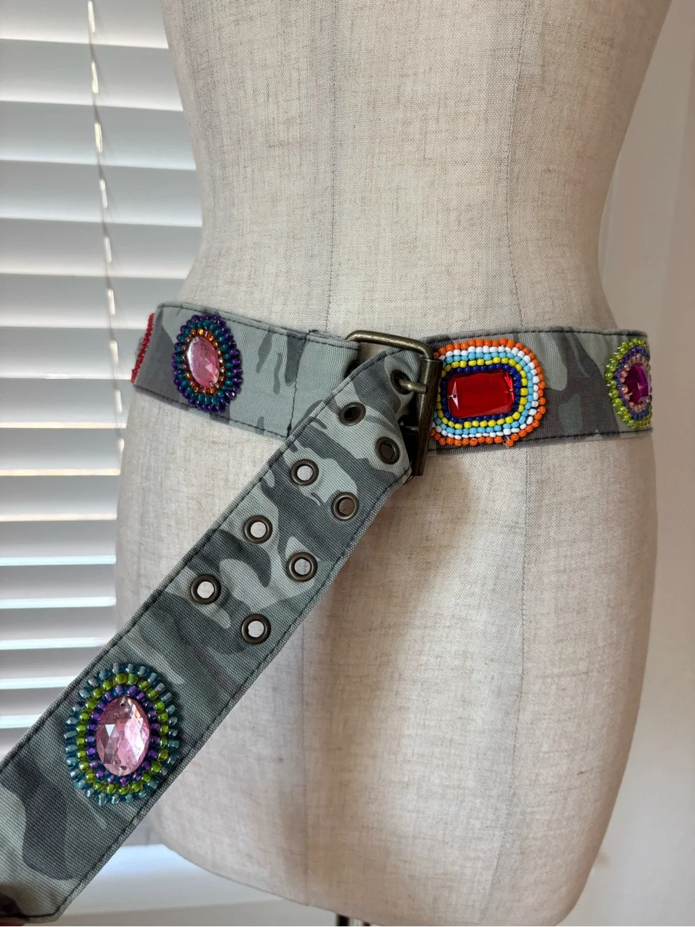 VTG Y2K Camo Beaded Gems Studded Adjustable Buckle Belt Women’s One Size Boho